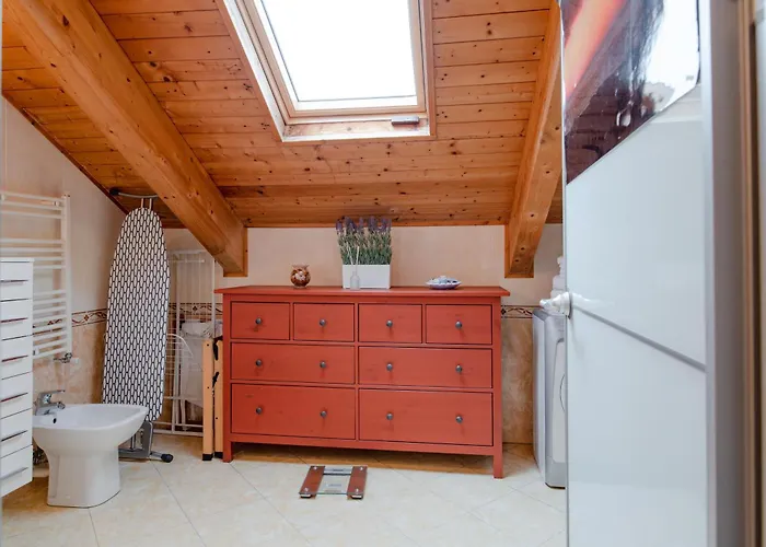 Apartment No Lift, 2 - Tutti P4zzi Per *