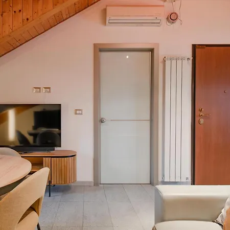 No Lift, 2 - Tutti P4zzi Per *